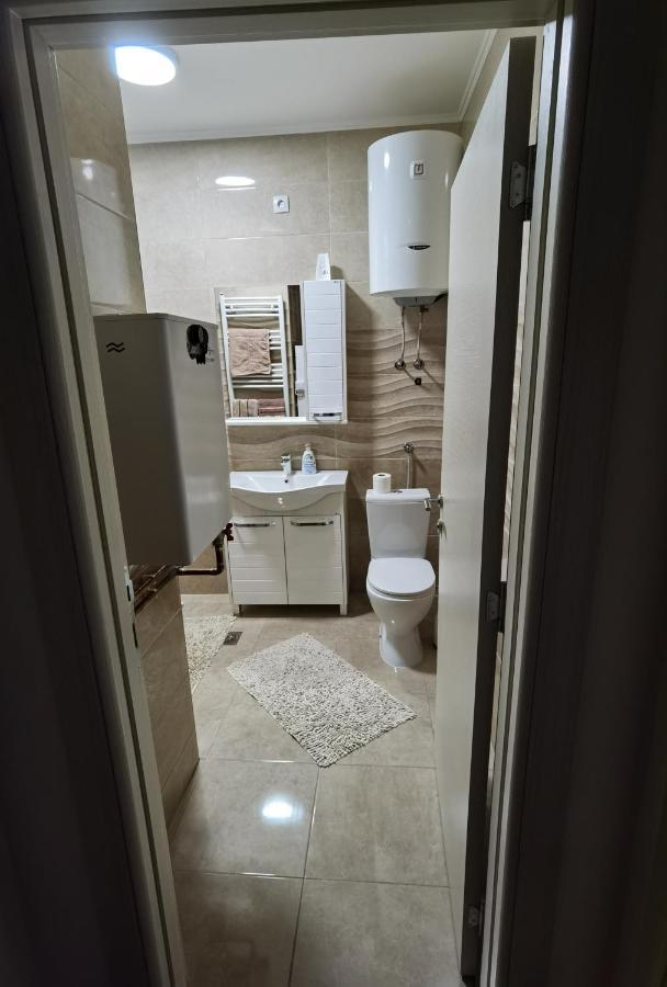 Central1 Панчево Экстерьер фото